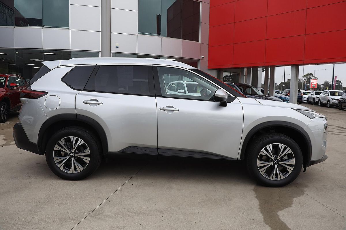 2024 Nissan X-TRAIL ST-L T33