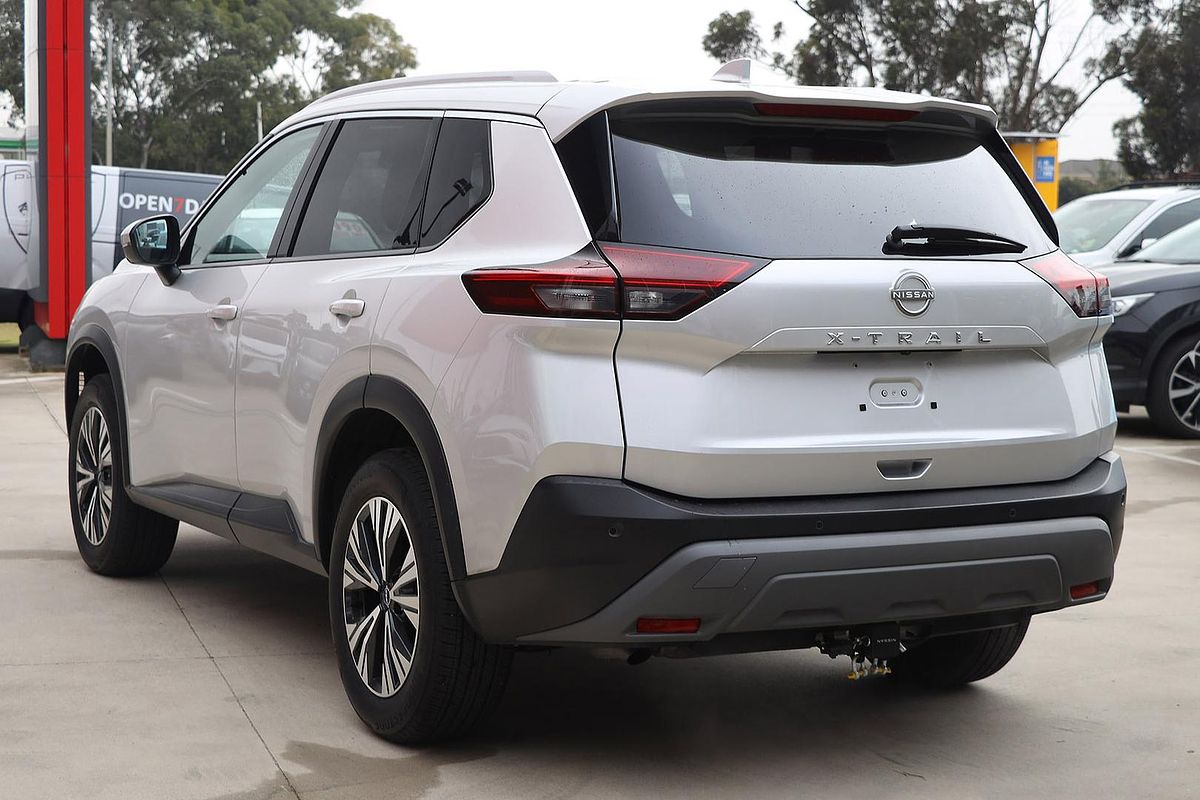 2024 Nissan X-TRAIL ST-L T33