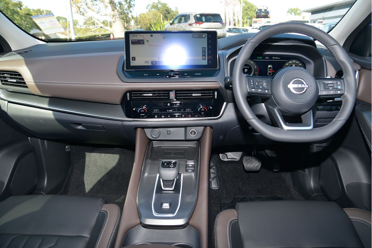 2024 Nissan QASHQAI Ti J12