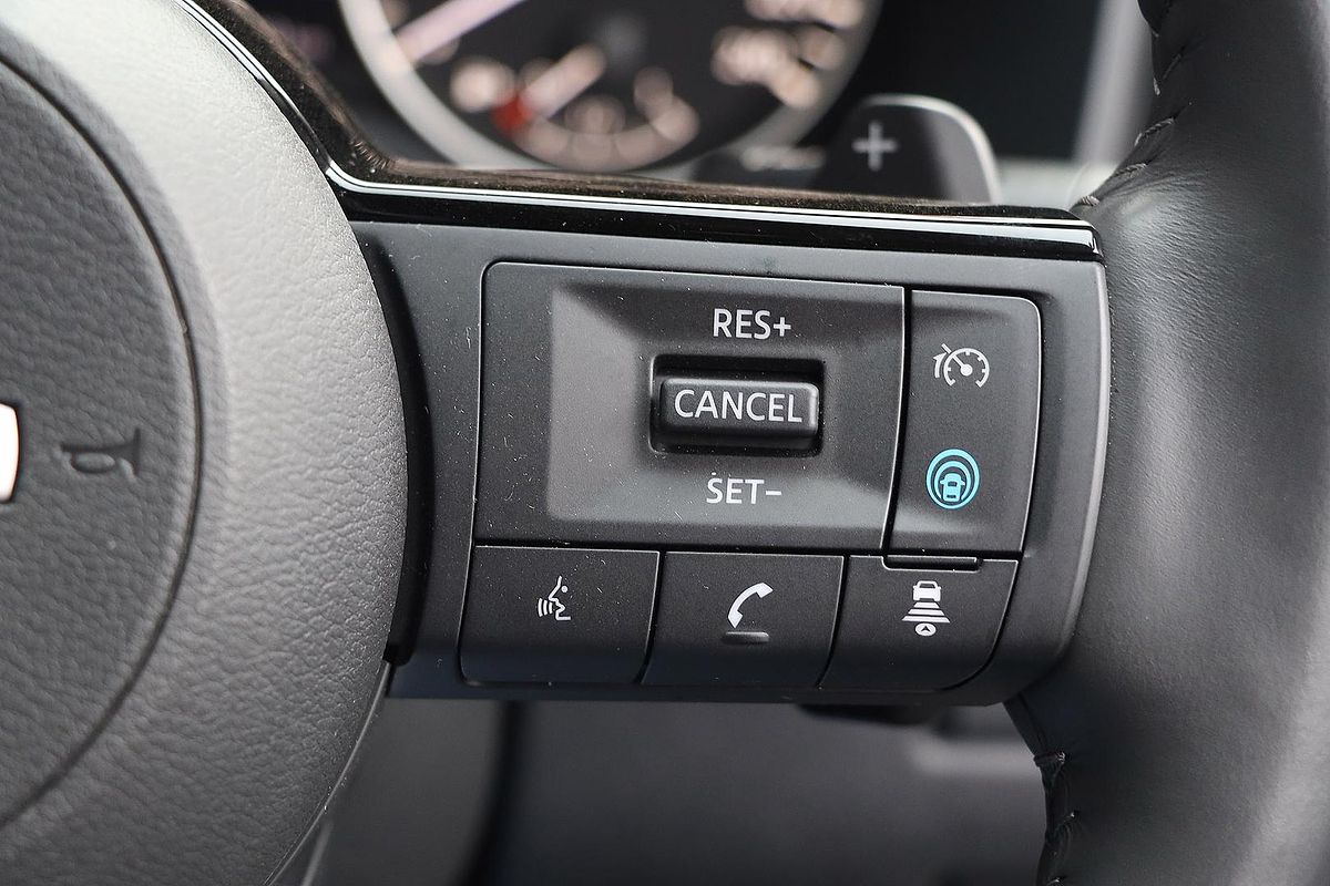 2024 Nissan X-TRAIL ST-L T33