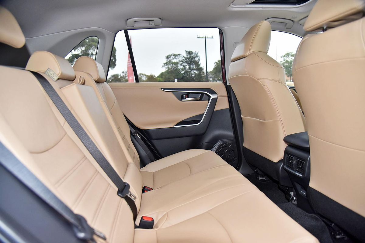 2024 Toyota RAV4 Cruiser AXAH52R
