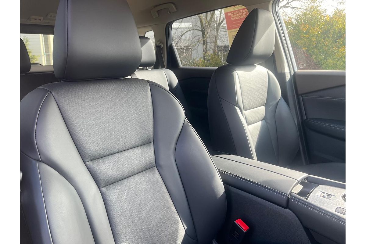 2024 Nissan X-TRAIL ST-L T33