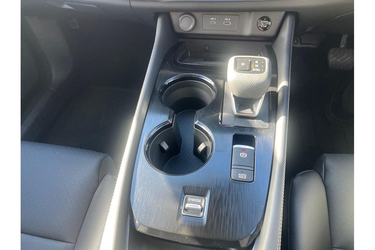 2024 Nissan X-TRAIL ST-L T33