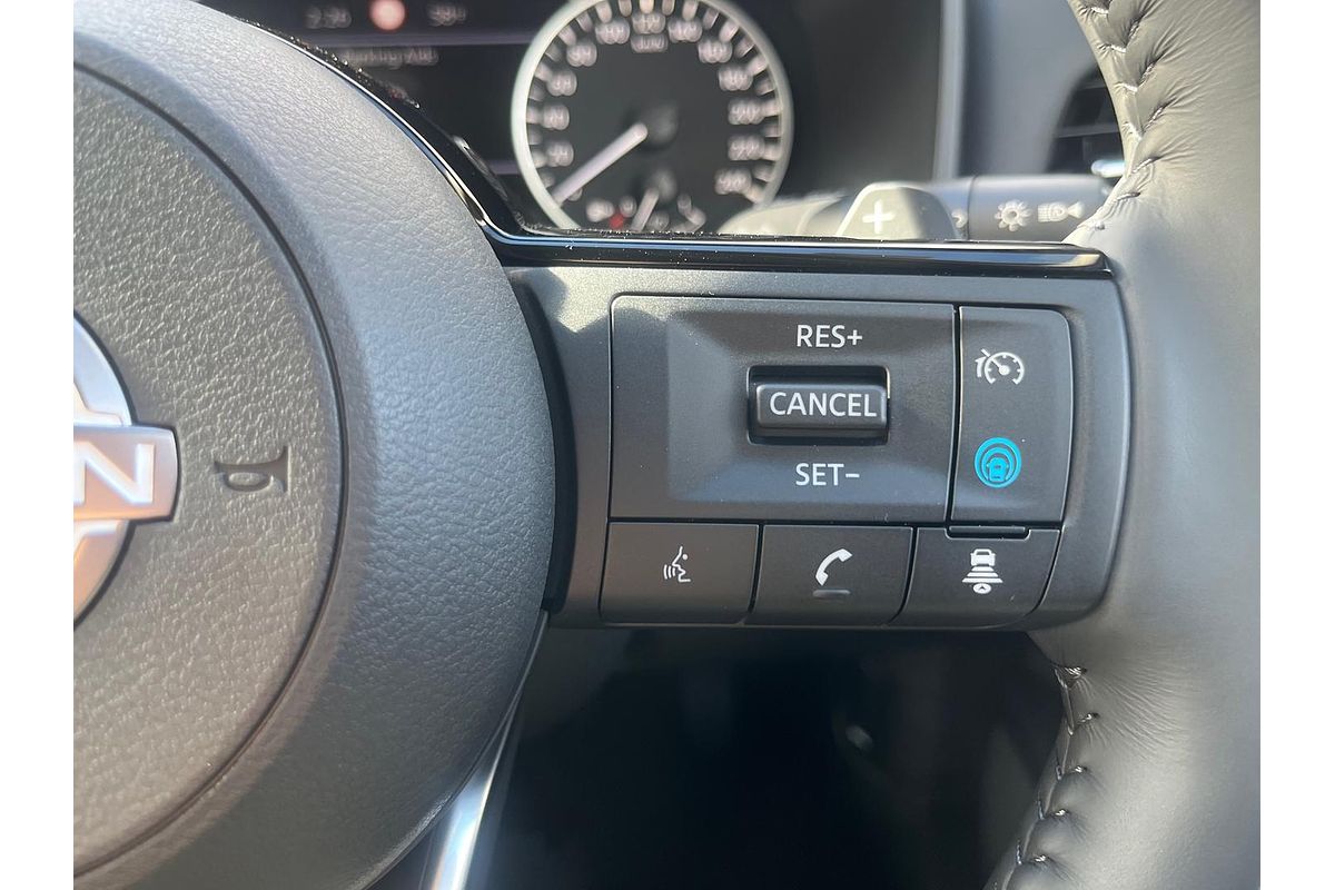2024 Nissan X-TRAIL ST-L T33