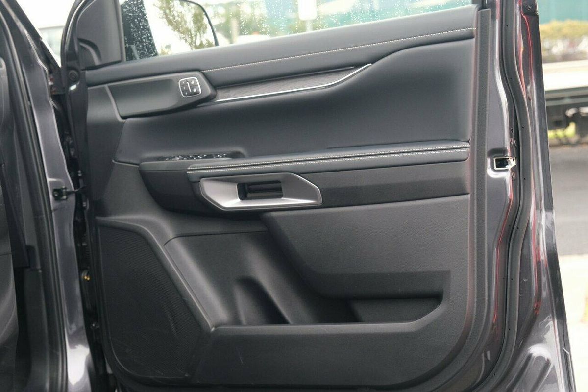 2025 Ford Everest Platinum 3.0L