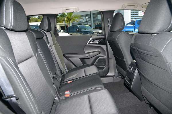 2024 Mitsubishi Outlander LS ZM