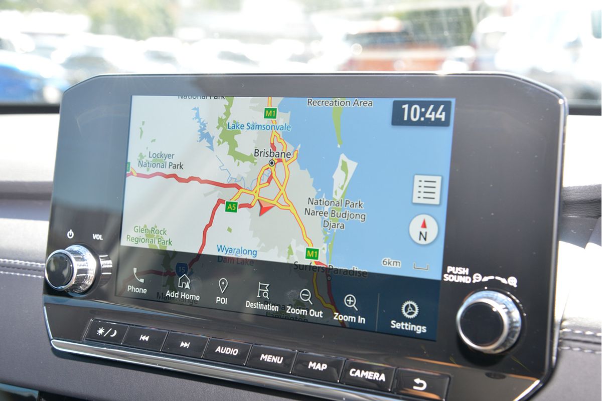 2024 Mitsubishi Outlander LS ZM