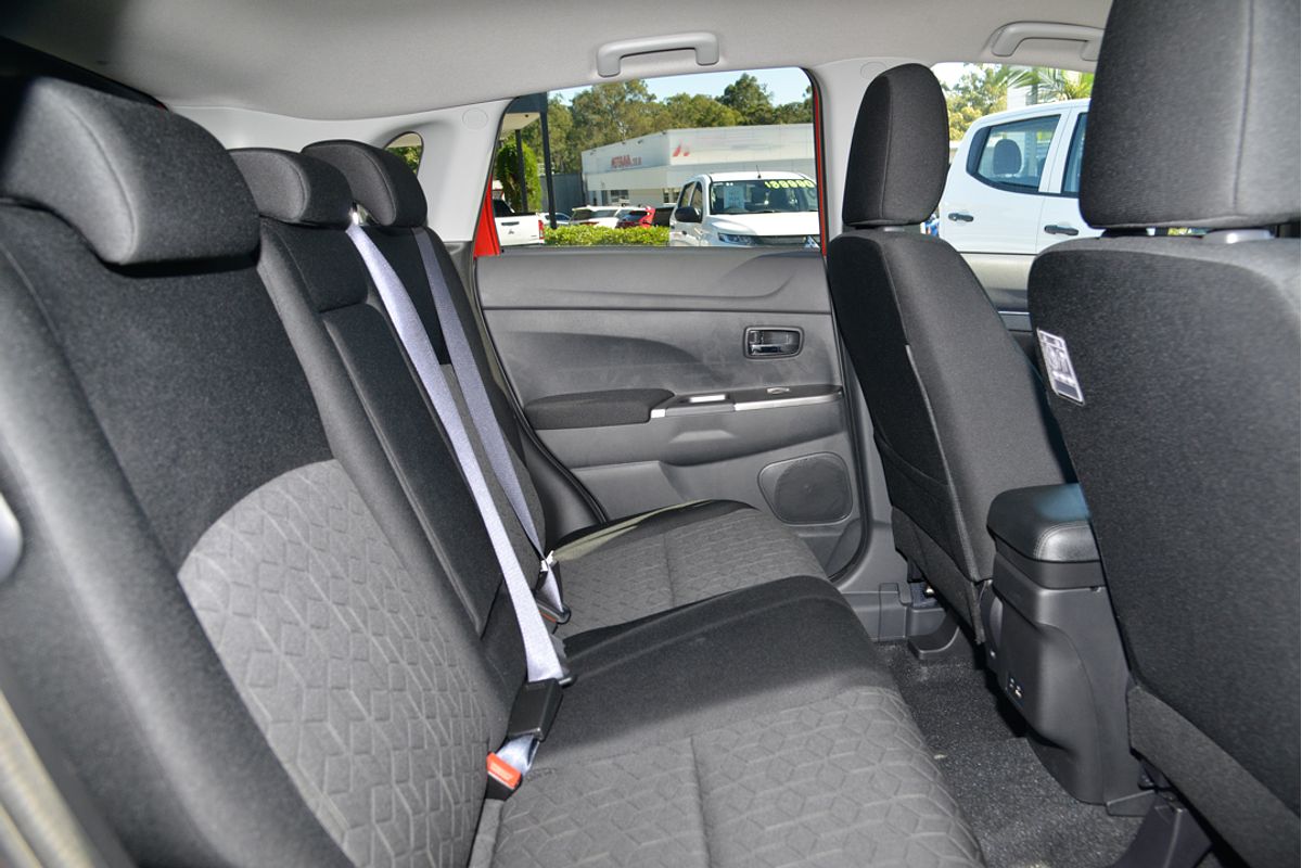 2024 Mitsubishi ASX LS XD