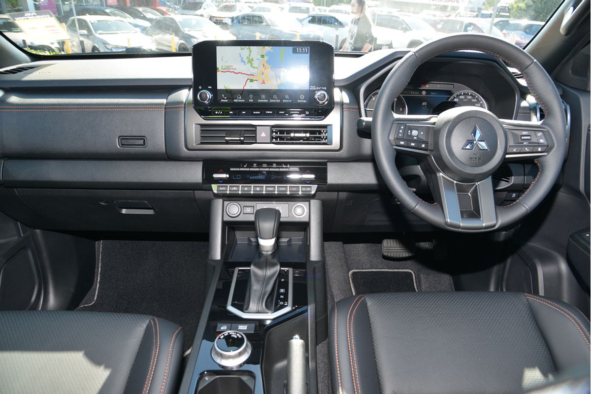 2025 Mitsubishi Triton GSR MV 4X4