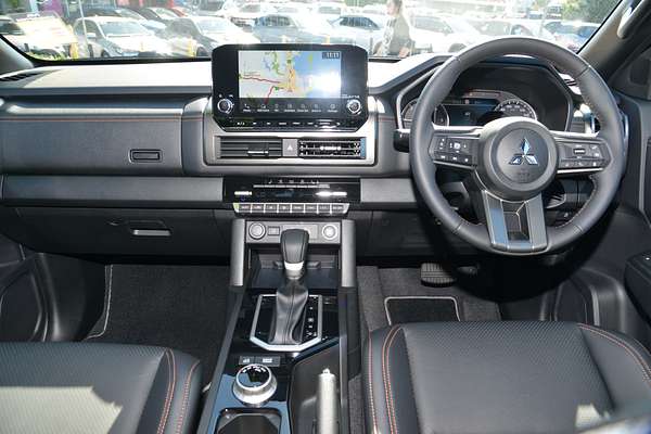 2025 Mitsubishi Triton GSR MV 4X4