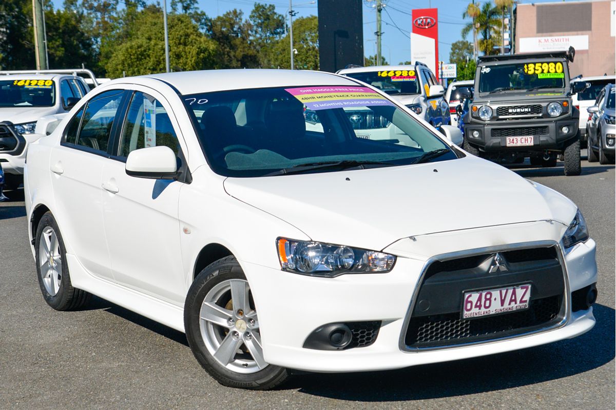 2014 Mitsubishi Lancer ES CJ