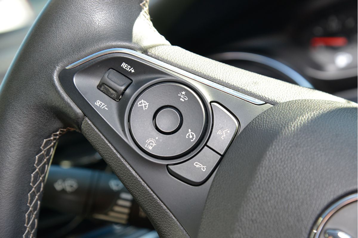 2019 Holden Commodore LT ZB