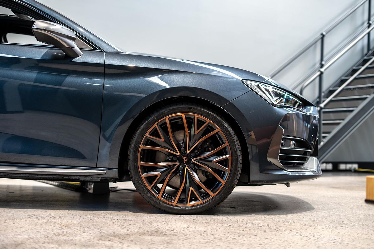 2024 CUPRA Leon VZx KL