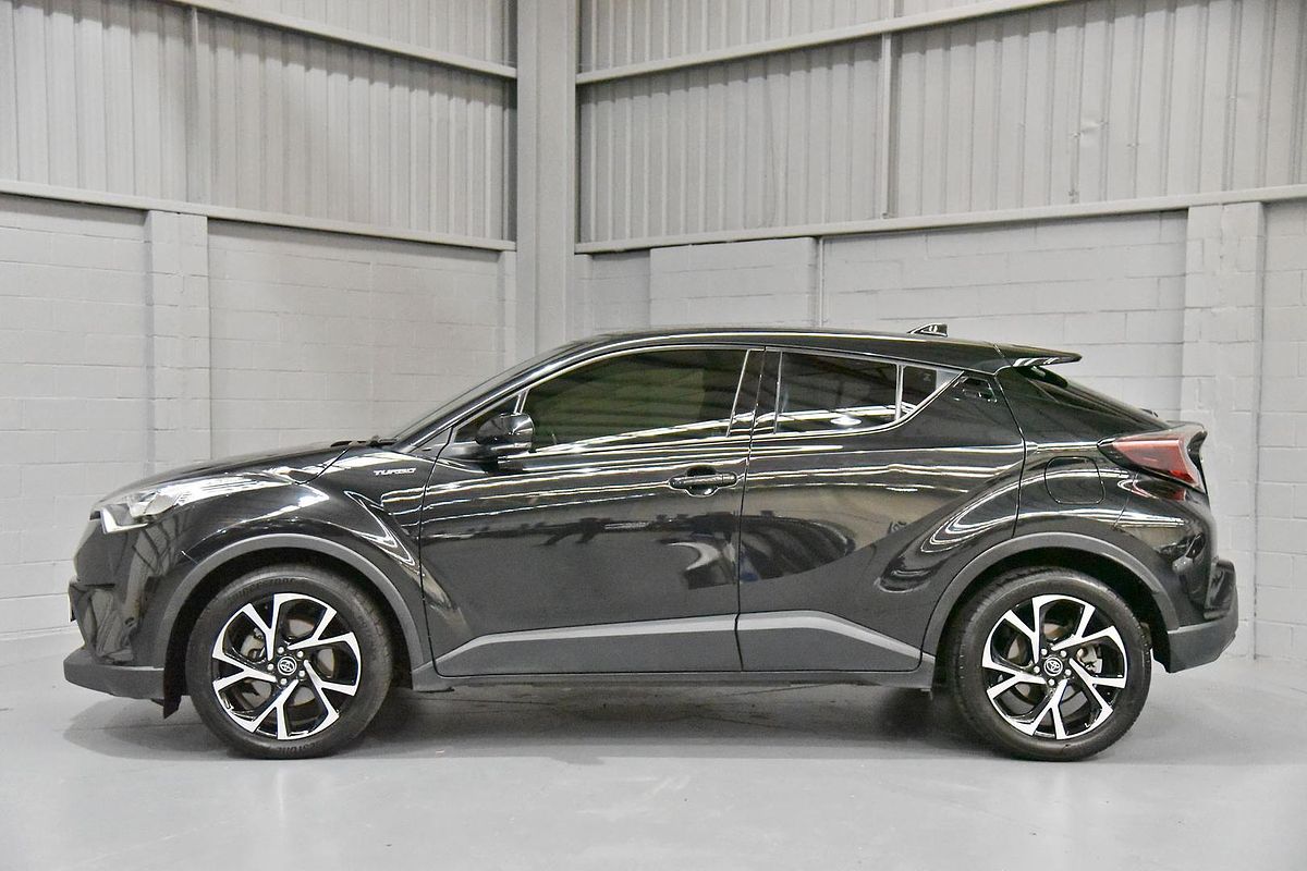 2017 Toyota C-HR Koba NGX50R