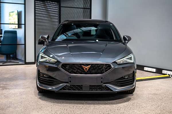 2024 CUPRA Leon VZx KL