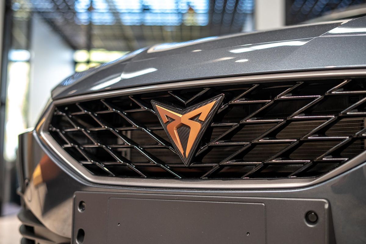 2024 CUPRA Leon VZx KL