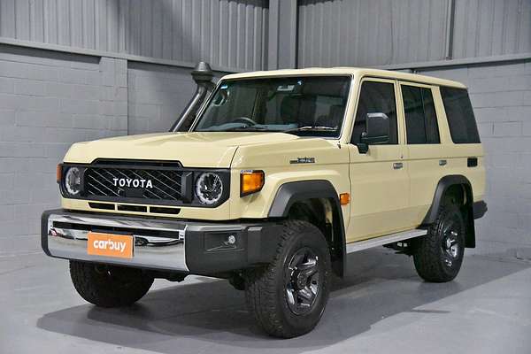 2023 Toyota Landcruiser GXL VDJL76R