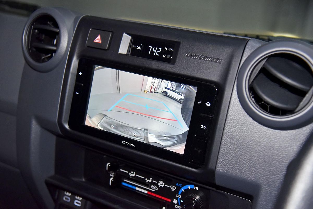 2023 Toyota Landcruiser GXL VDJL76R