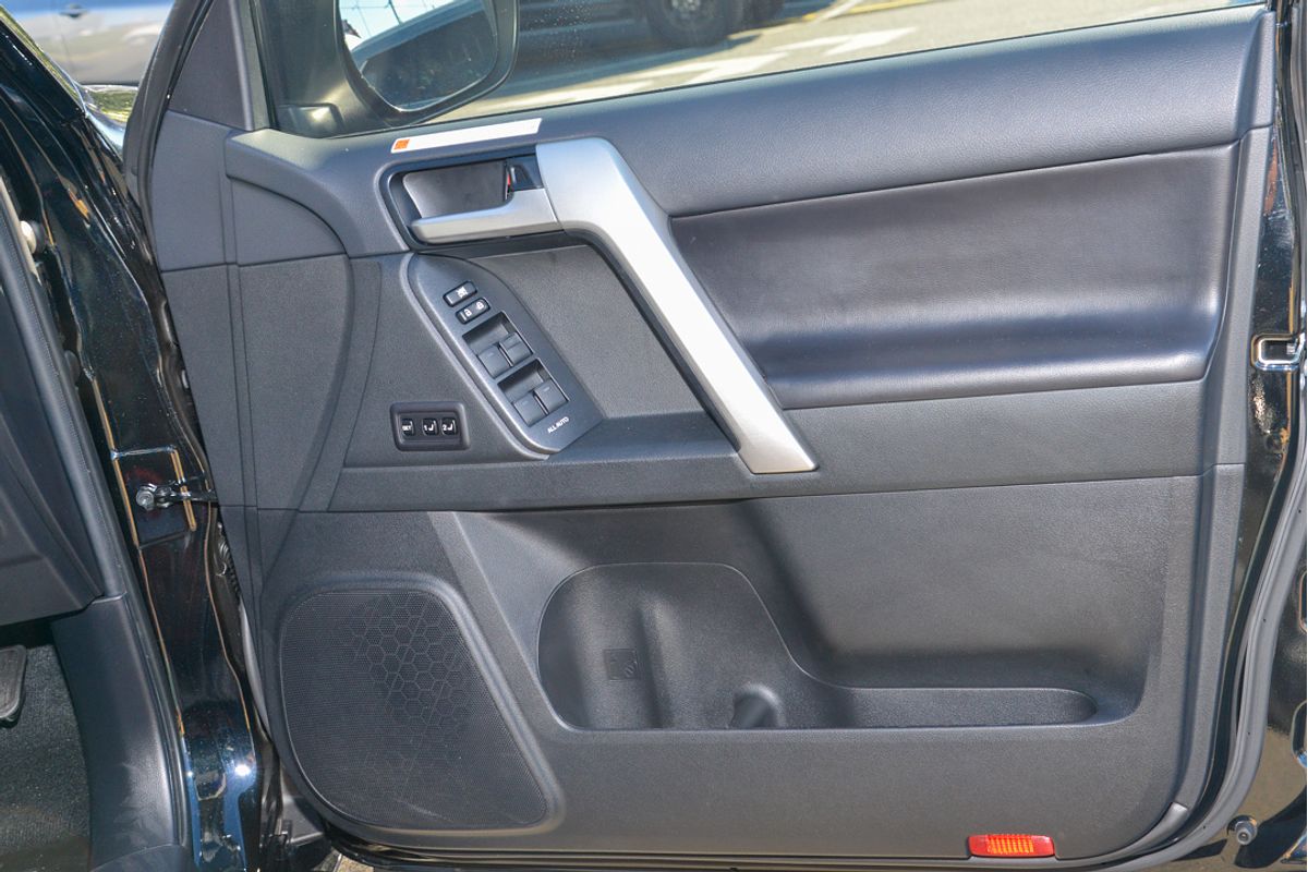 2023 Toyota Landcruiser Prado Kakadu GDJ150R