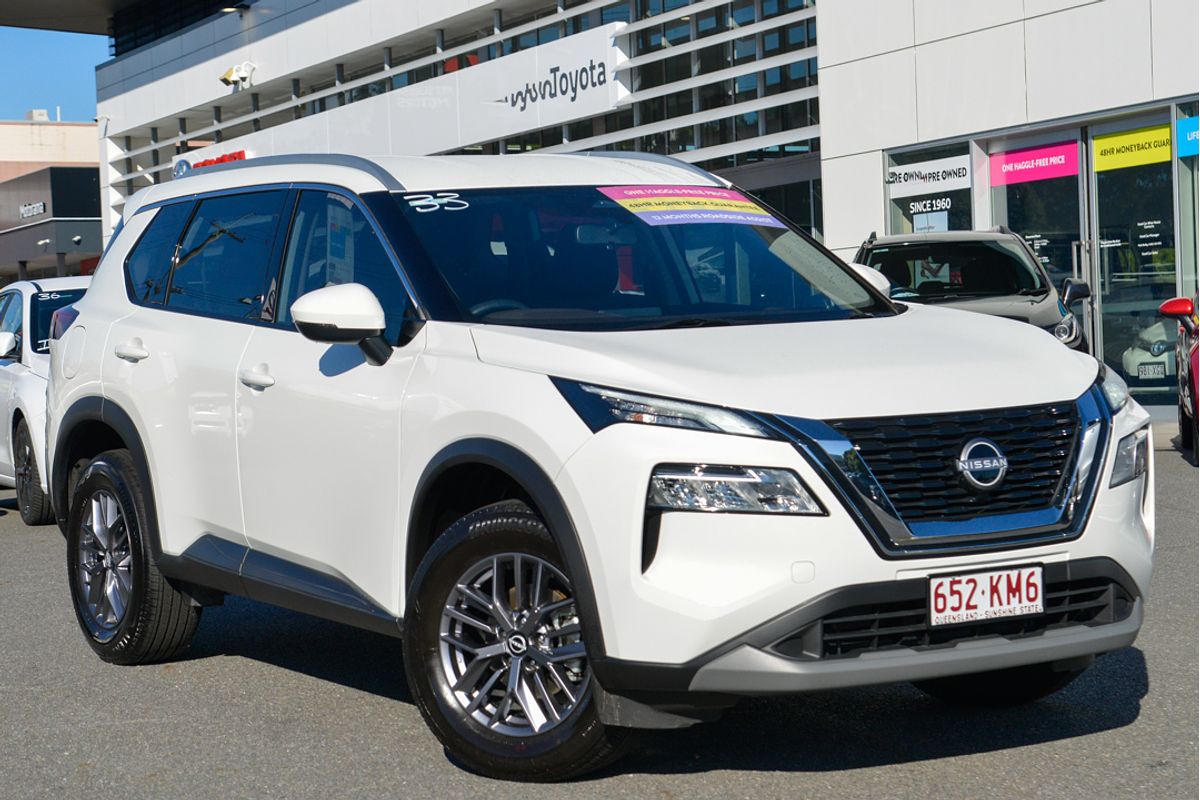 2024 Nissan X-TRAIL ST T33