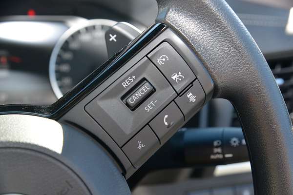 2024 Nissan X-TRAIL ST T33