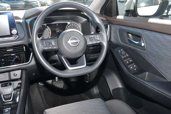 2024 Nissan X-TRAIL ST T33