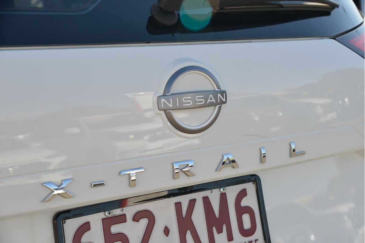 2024 Nissan X-TRAIL ST T33