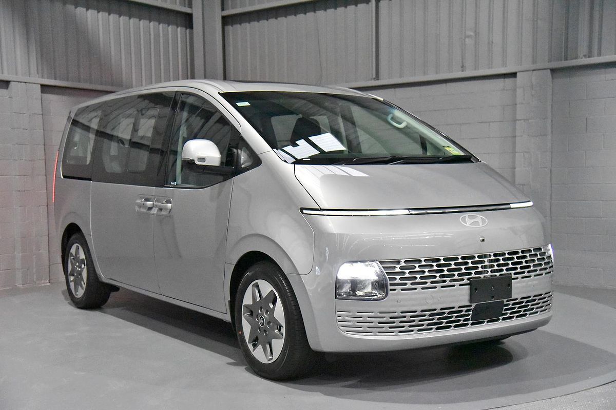 2025 Hyundai STARIA Highlander US4.V3