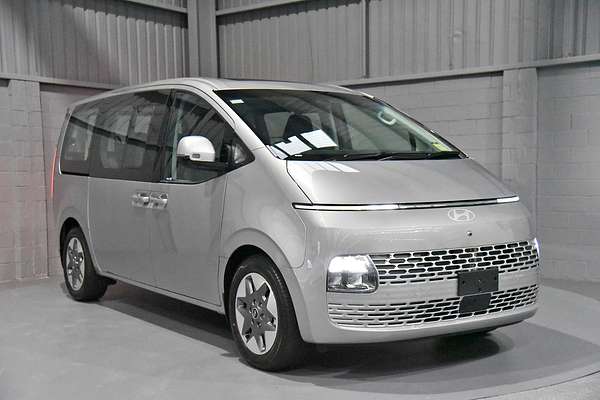 2025 Hyundai STARIA Highlander US4.V3