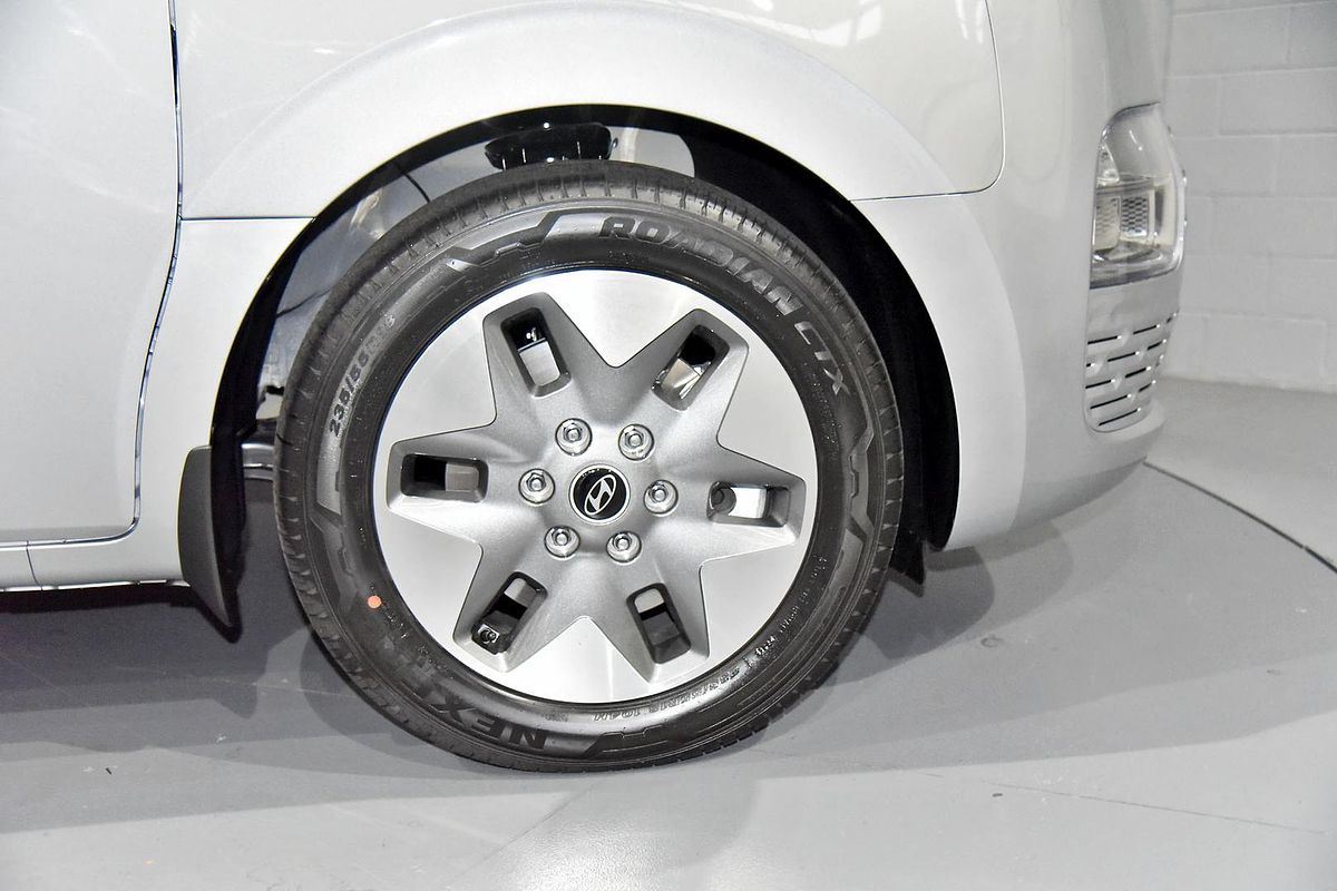 2025 Hyundai STARIA Highlander US4.V3