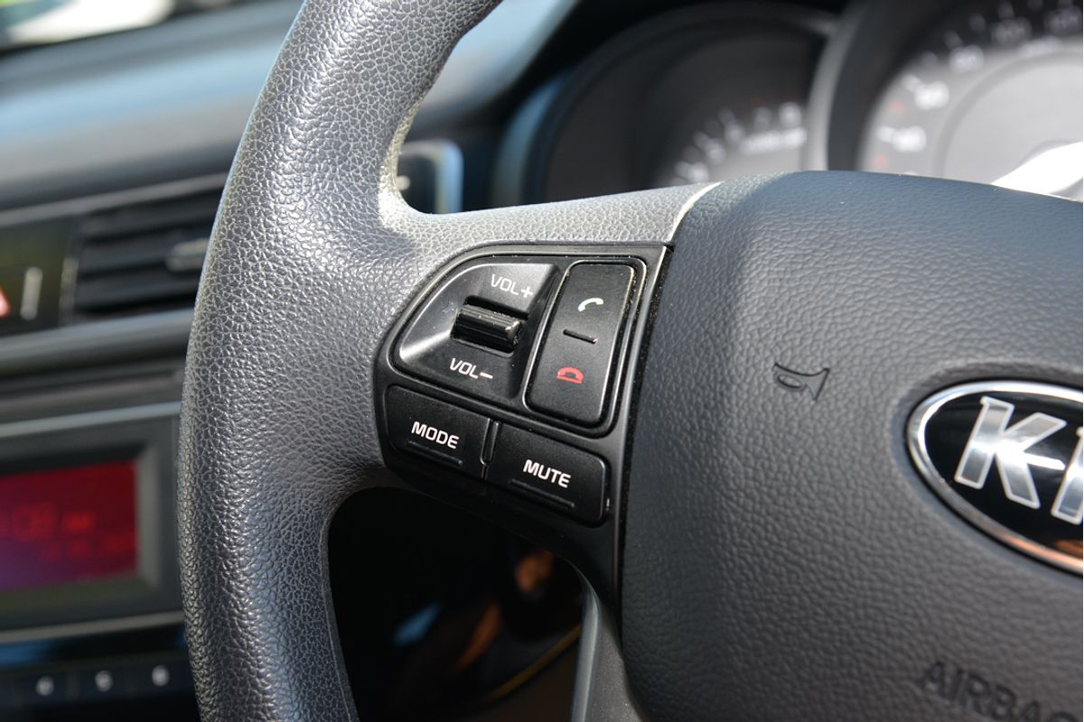 2015 Kia Rio S UB