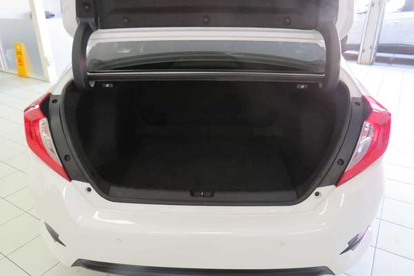 2019 Honda Civic VTi-L 10th Gen