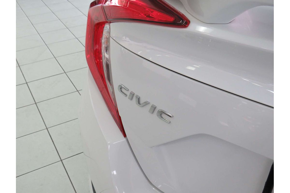 2019 Honda Civic VTi-L 10th Gen