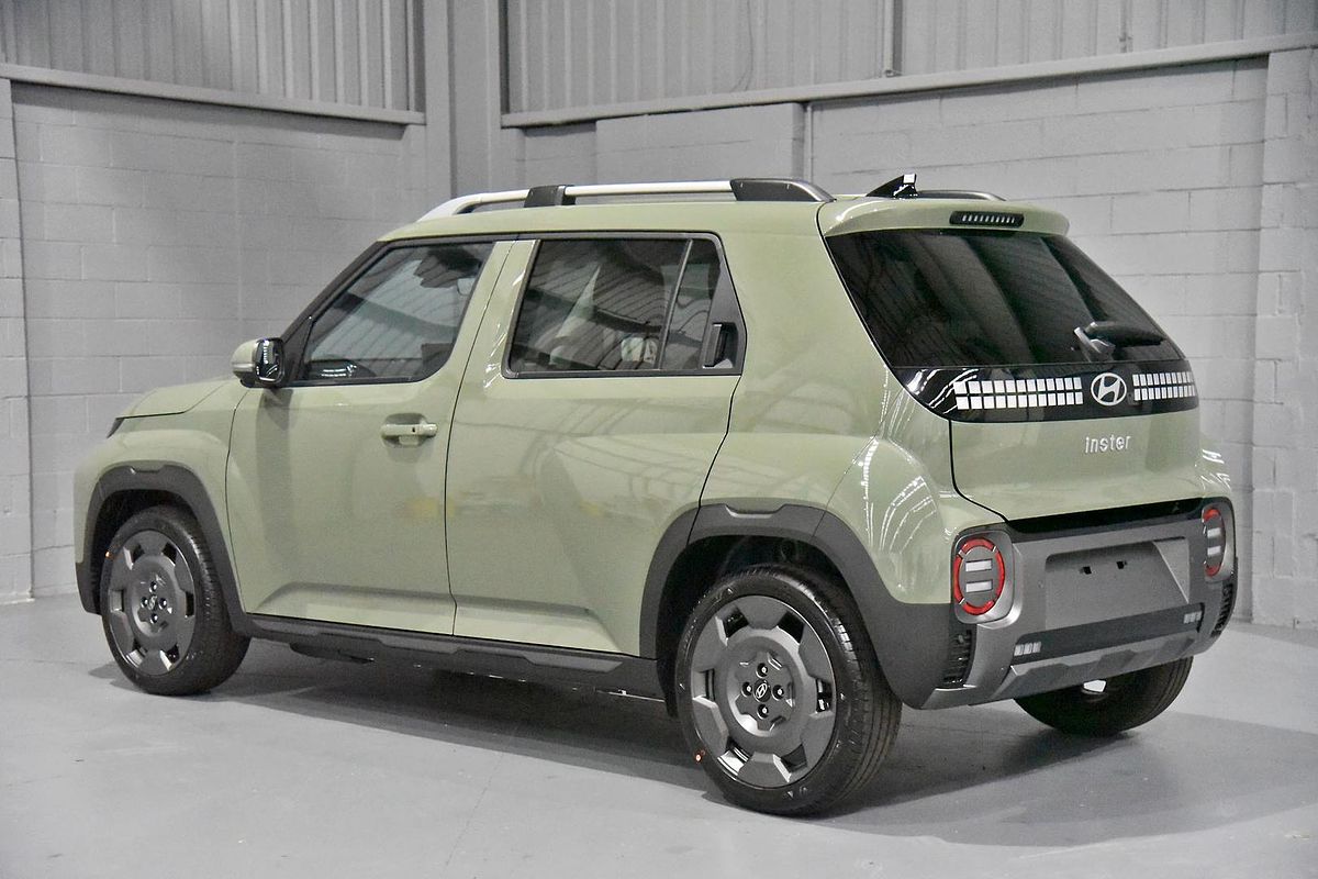 2025 Hyundai INSTER Cross AX.V1