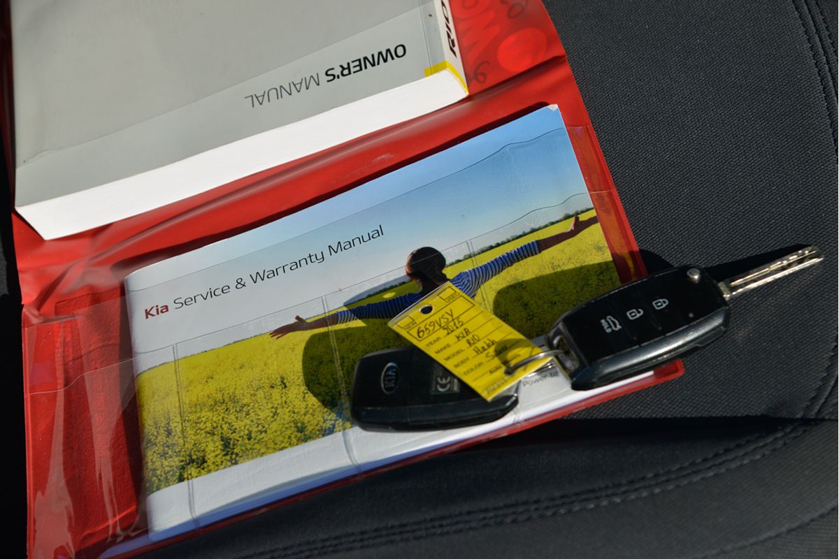 2015 Kia Rio S UB