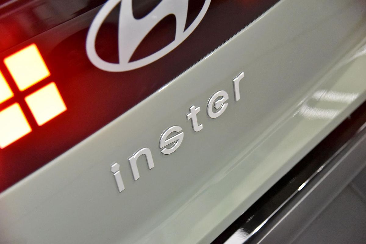 2025 Hyundai INSTER Cross AX.V1