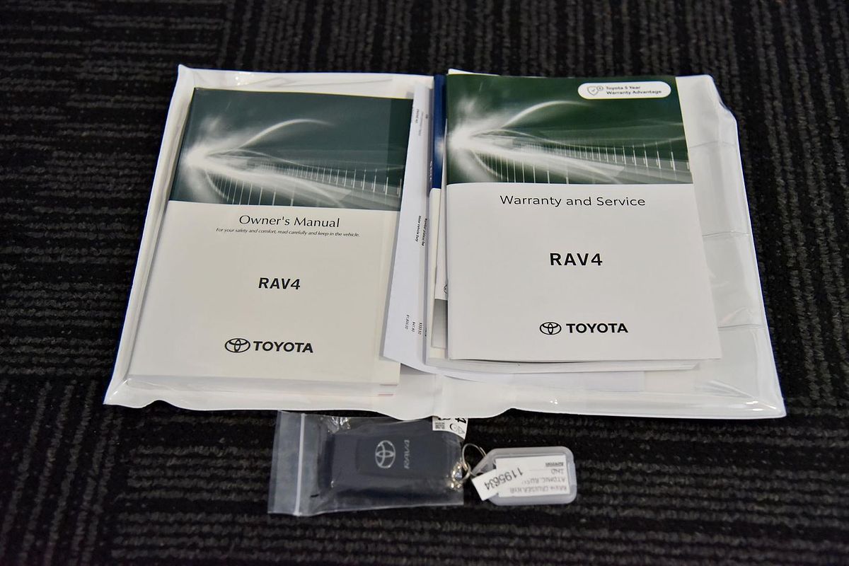 2024 Toyota RAV4 Cruiser AXAH52R
