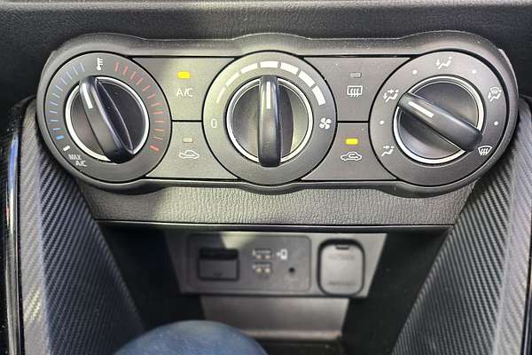 2022 Mazda 2 G15 Pure DJ Series