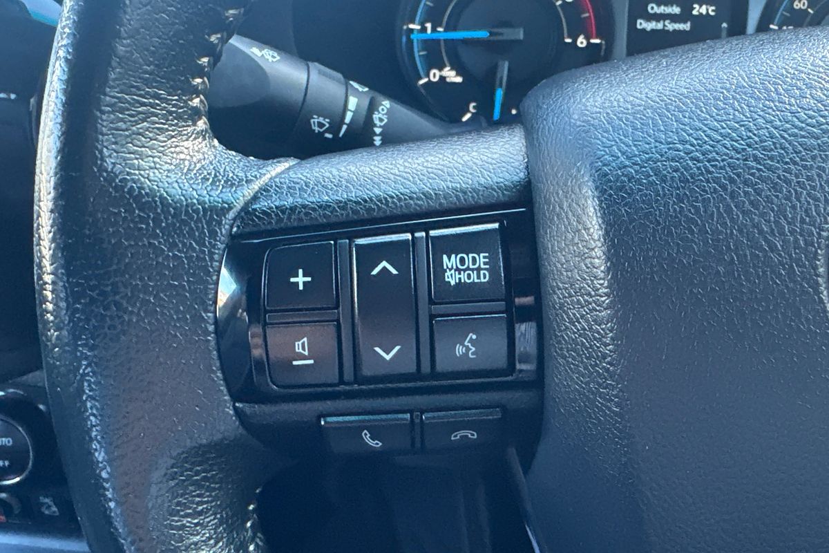 2022 Toyota Hilux Rugged X GUN126R 4X4