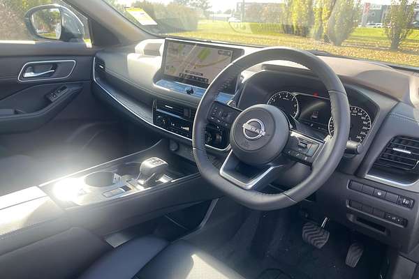 2024 Nissan X-TRAIL ST-L T33