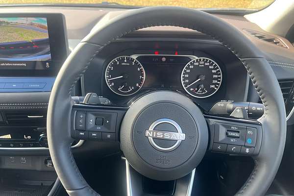 2024 Nissan X-TRAIL ST-L T33