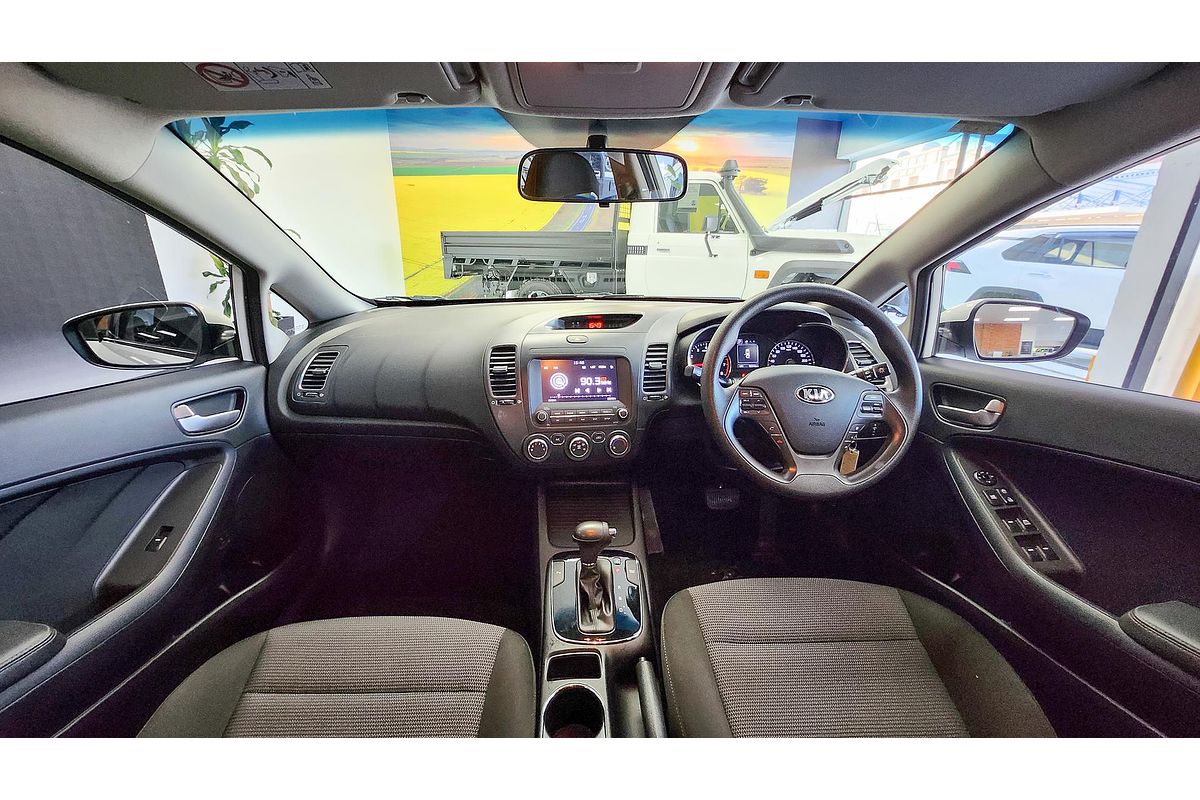 2017 Kia Cerato S YD