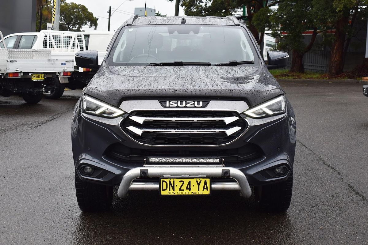 2022 Isuzu MU-X LS-T