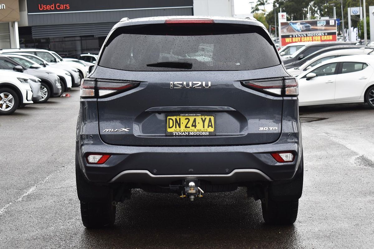 2022 Isuzu MU-X LS-T