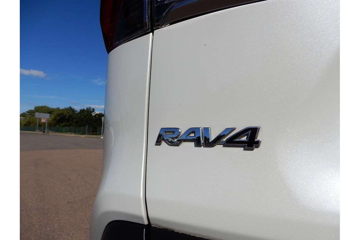 2020 Toyota RAV4 Cruiser AXAH54R