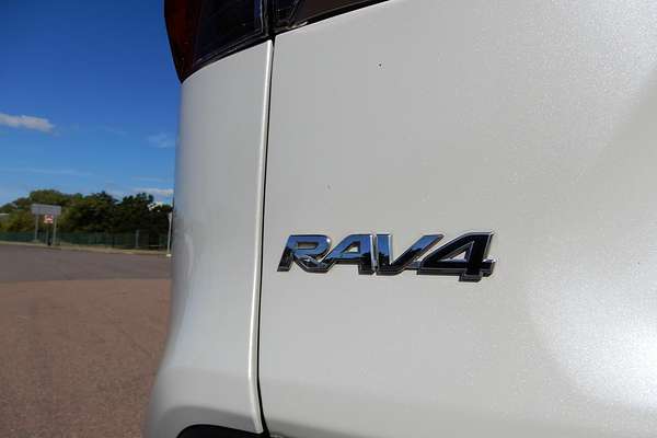 2020 Toyota RAV4 Cruiser AXAH54R