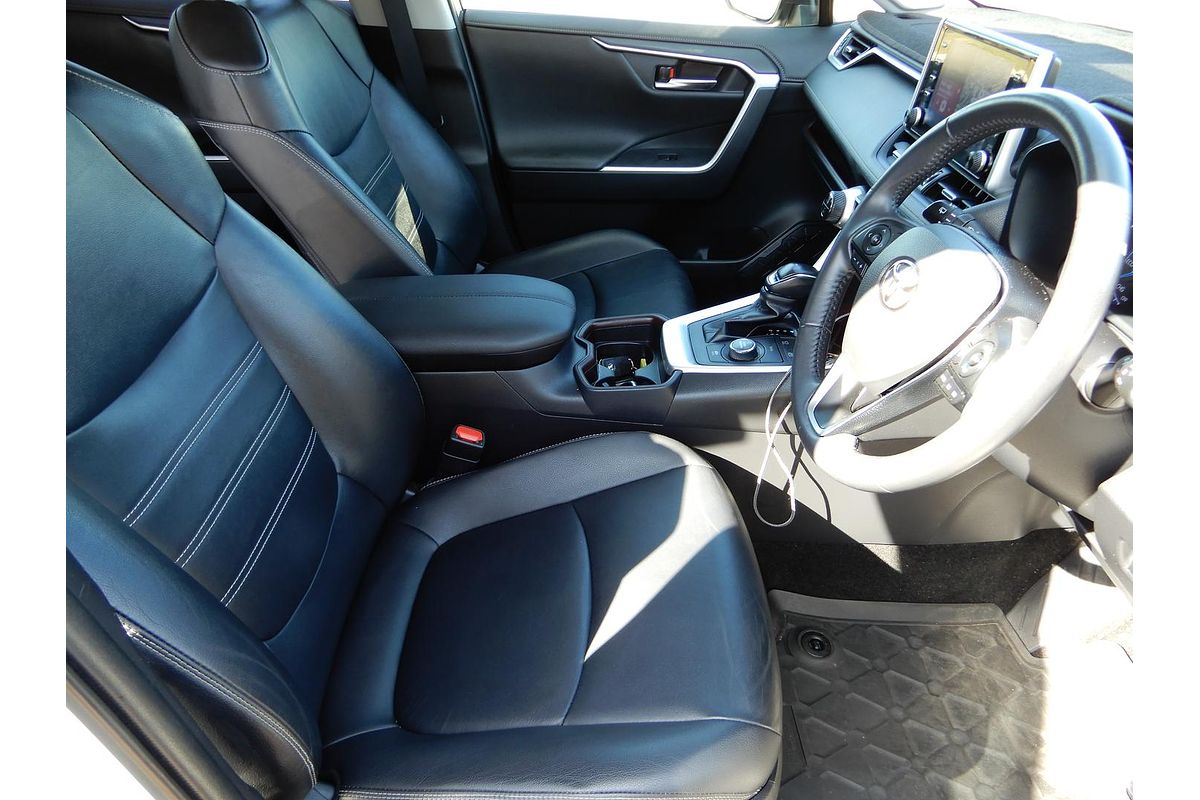 2020 Toyota RAV4 Cruiser AXAH54R