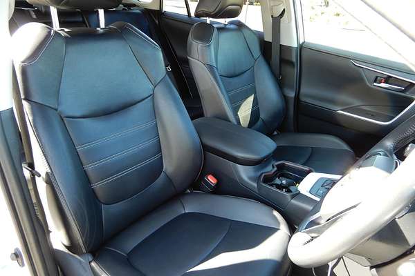 2020 Toyota RAV4 Cruiser AXAH54R