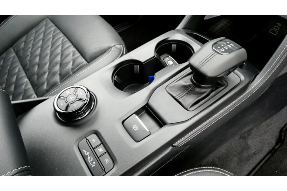 2025 Ford Ranger Platinum 4X4 3.0L