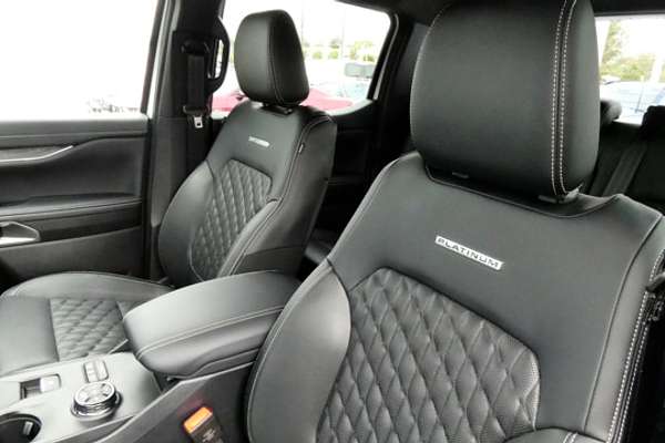 2025 Ford Ranger Platinum 4X4 3.0L